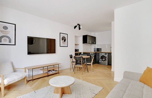 Sorbonne Apartment | A bright brand-new 1BDR in Saint-Michel/Notre-Dame