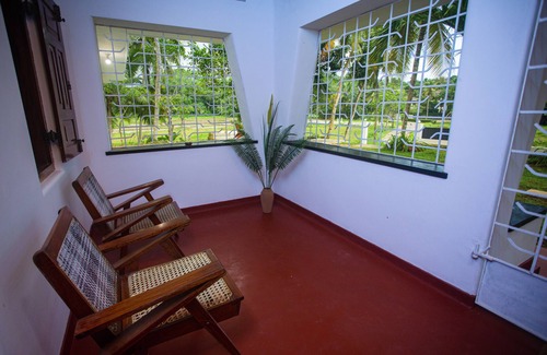Wanchawala House | A bungalow to experience nature in its purest form. 10 minutes from the beach!