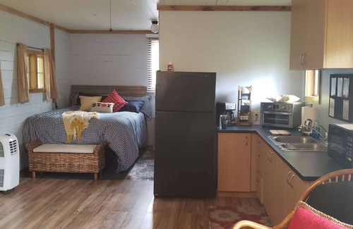 Adna Apartment | A Cabin in the Woods