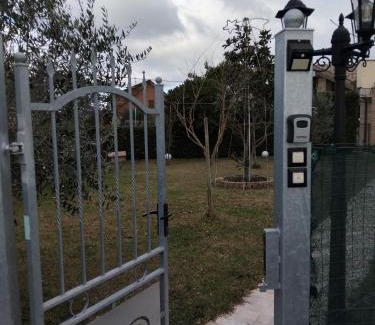 Cannara House | A CASA DI DEBY GREEN HOUSE