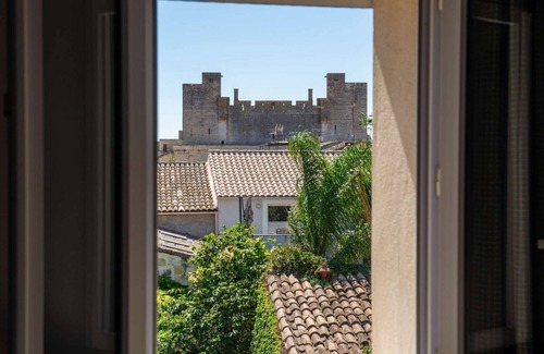 Aigues-Mortes Medieval City House | A charming and authentic house nestled within the ancient walls of Aigues-Mortes!