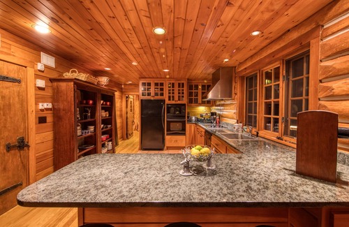 Lake Placid Cabin | A charming four season residence on the shores of Lake Placid.