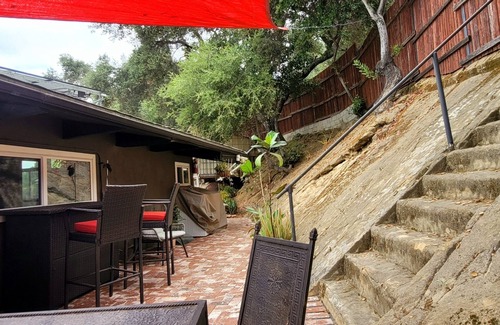 Topanga Apartment | A Charming Guesthouse Suite in the Heart of Topanga