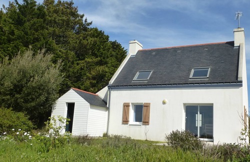 Groix House | A charming Ilian house combining comfort, location and functionality
