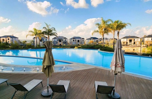 Greater Johannesburg Metropolitan Area Apartment | A Classy Business Stay or Family Paradise in Waterfall City - OR Tambo Airport