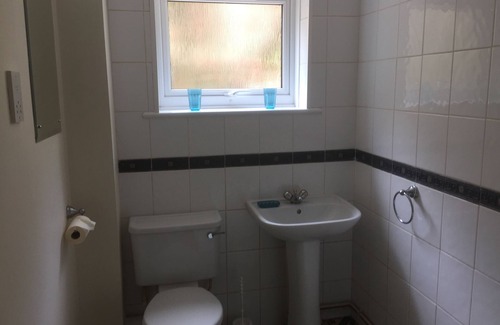 Cowes Apartment | A close to town Apartment with parking