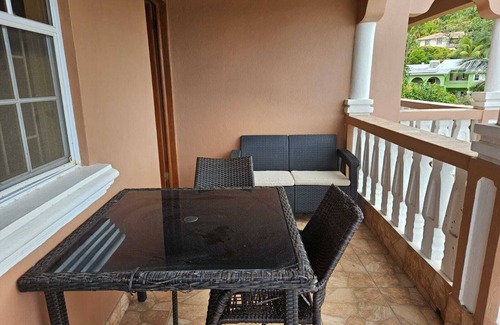 Calivigny House | A comfortable and relaxing 2 bedroom home in Grenada, 15 minutes to Grandansse.