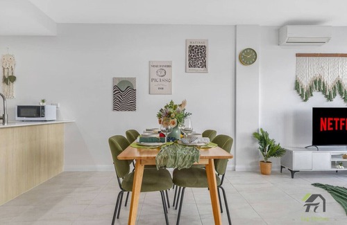 Harris Park Apartment | A comfortable two-bedroom Parramatta apartment with complete facilities