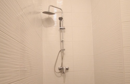 Liesing Apartment | A comfortable, well-located Elite Apartment LV4