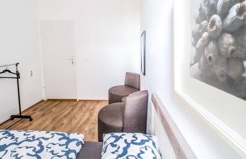 Liesing Apartment | A comfortable, well-located Elite Apartment LV6 a
