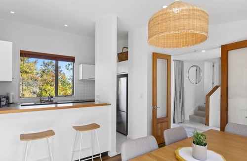 Kaiteriteri House | A contemporary family home with amazing outdoor spaces and close to the beach