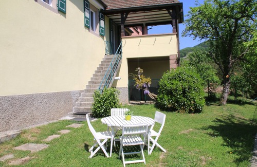 Albe House | A cosy family stay at Gîte Les Glycines, in the heart of Alsace