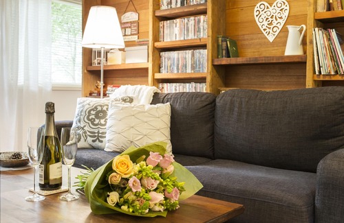 Olinda Cottage | A Cottage in the Forest