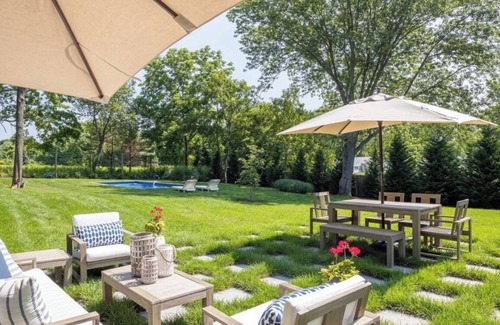 Southold House | A cozy and family-friendly haven with heated pool, minutes from the beach