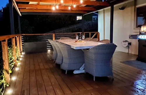 Daylesford House | A cozy, inviting country retreat with a little modern flair.