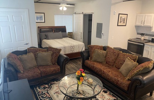 Scenic Heights Condo | A Creative Cozy place to stay