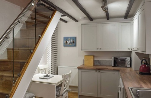 Wirksworth Cottage | A delightful break with your loved ones awaits at Maisie’s Cottage.