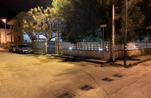 San Pietro in Bevagna Villa | A due passi dal mare