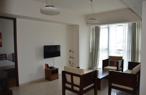 Milagiriya Apartment | A Emperor Serviced Aircon 2 bedrooms 2 bath rooms and living and kitchen apartment in Colombo 3