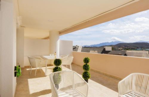 Vera Apartment | A Estrenar con Terraza Piscina y Parking Gratis