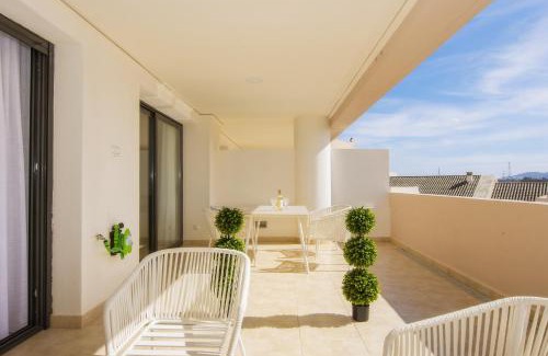 Vera Apartment | A Estrenar con Terraza Piscina y Parking Gratis