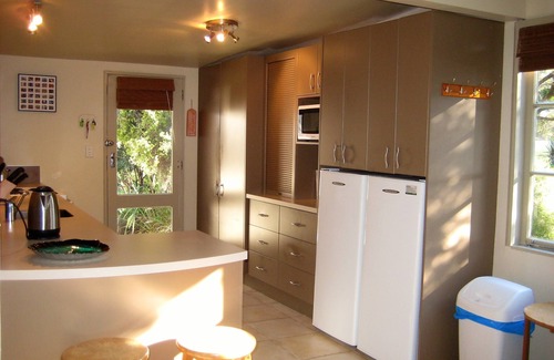 Mangawhai Heads Cottage | A Family Friendly Bach in a Peaceful Location