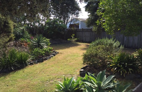 Mangawhai Heads Cottage | A Family Friendly Bach in a Peaceful Location