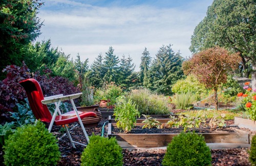 Hood River House | A fav for 30+ days, wedding guests, hiking, biking, river, FUN! Kids too!