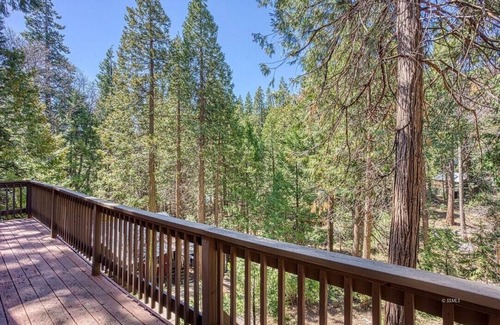 Alta Sierra Cabin | A-Frame Cabin in The Sequoias