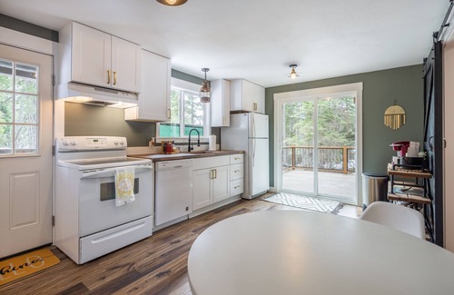 Cle Elum Cabin | A Frame Cabin walking distance to Cle Elum Lake