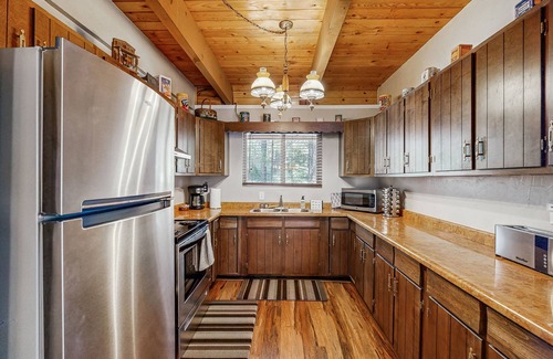 Kachina Village Cabin | A-Frame Home w/large deck, bbq grill, foosball table, & EV charger