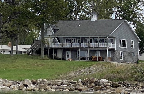 Geneva House | "A" Frame of Mind; Home On The Lake Front