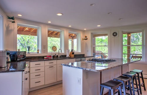 Weaverville Cabin | A-Frame w/Trails, Hot Tub & Views | 20 Mins to Asheville + Biltmore Pass