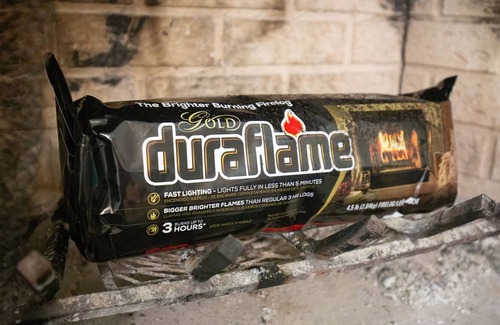 Tobyhanna Cottage | A-Frame: with private hot tub and lake & pool access!