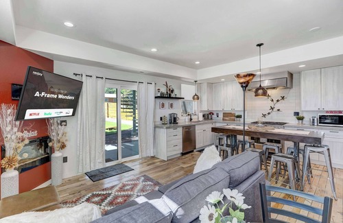 Colorado Springs House | A-Frame Wonders! Hot Tub w Mountain Views!