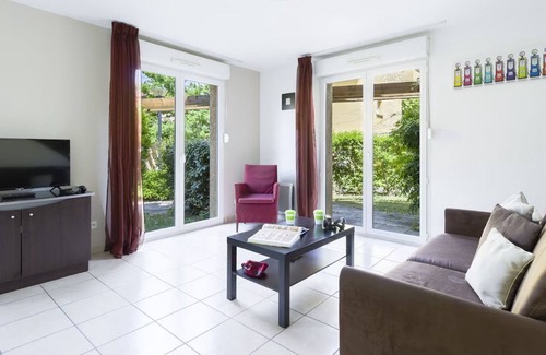 Marcy-l'Etoile Apartment | A French Countryside Haven w/ Outdoor Pool