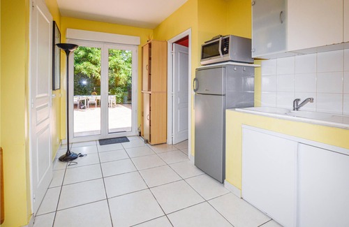 La Marana House | A functional house in a quiet residential area, close to the coast.