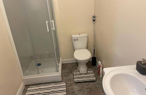 Cribbs Causeway Apartment | A furnished ensuite apartment for rent in Patchway