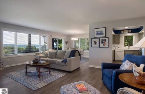Kewadin House | 🍁 A-Ga-Ming 2BR Escape | Torch Lake Views + Golf ➠ 755