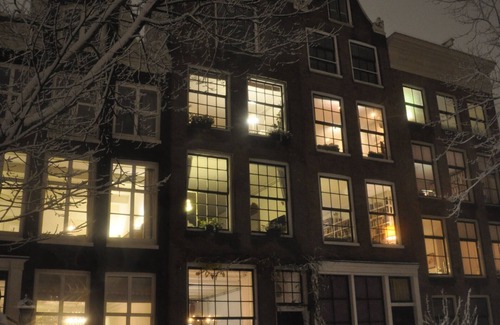 Grachtengordel-West Apartment | A Gem in Amsterdam,In Jordaan on the most popular canal Prinsen canal