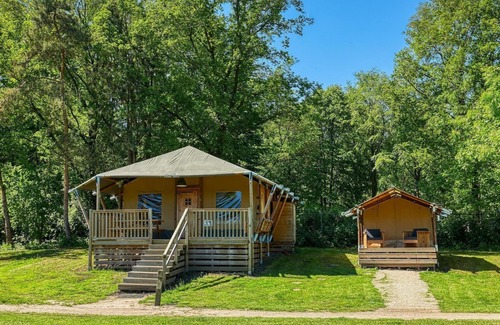 Zeewolde House | A Glamping Lodge with extra sleeping tent