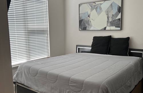 East Side Apartment | A Great Place downtown near the beltline