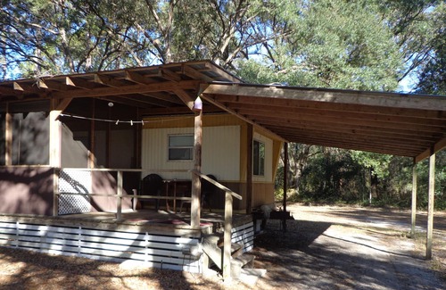 Umatilla House | A Great Place To Get Away!! Beautiful Home On 10 Acres To Rest For A Spell.