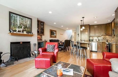 Vail Condo | A Guest Favorite! Plan Ahead to January for 15% off 4 Nights