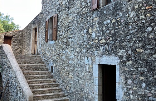 Vezenobres House | A Haven for Nature Lovers