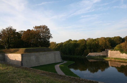 Gravelines Apartment | A HAVEN OF PEACE IN A HISTORIC SITE