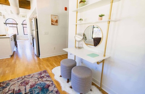 Downtown Omaha Apartment | A historic beautifully detailed suite, 1,300 square foot, corner loft in the heart of the Old Market