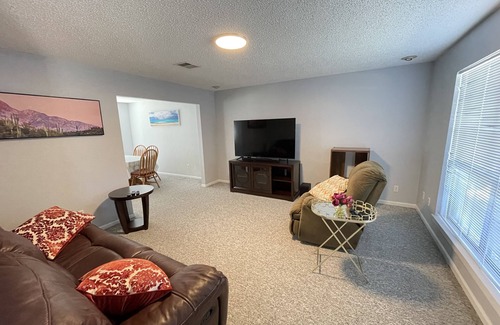 Grapevine House | A home away from home!