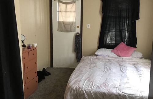 Payne - Phalen Apartment | A home away from home!