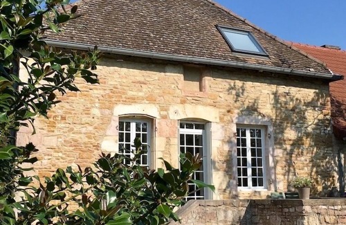 Mercurey House | A house from 1733: calm and change of scenery in Burgundy